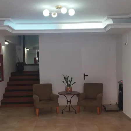 Park Plaza דירה